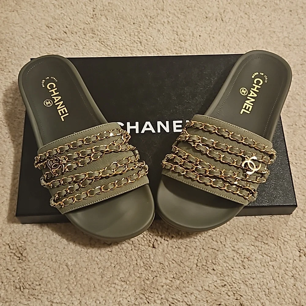 🛑CHANEL Lambskin Canvas Chain Sandals - Picture 4 of 8